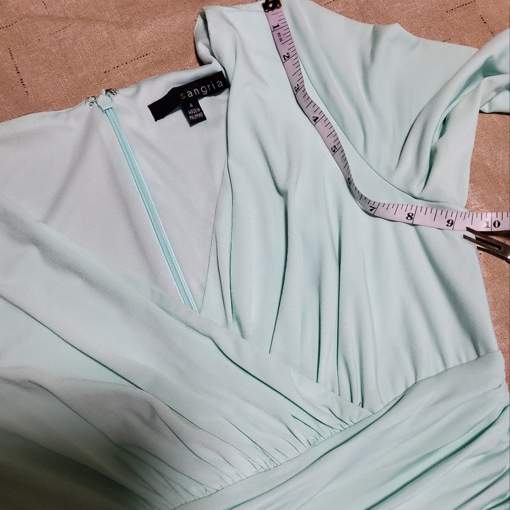 Sangria Stretch Mint Green Surplice Fit & Flare Dress Size 4 - Picture 7 of 10